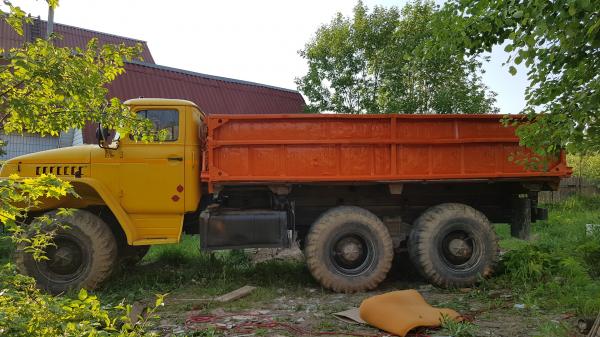 Кузов бортовой Урал