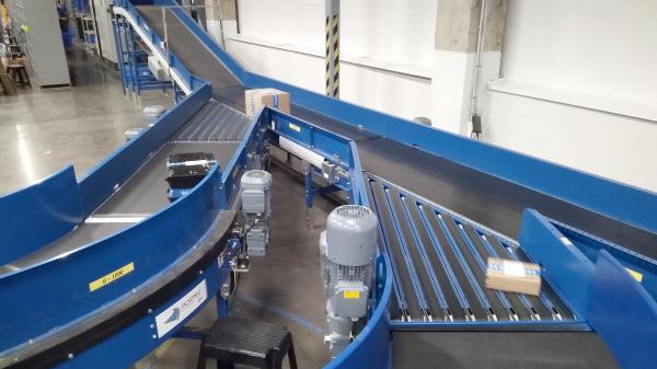 Мультиременный конвейер для склада